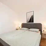 Coco With Heated Pool Апартаменты