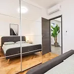 Coco With Heated Pool Апартаменты