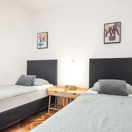 Coco With Heated Pool Apartament Kožino