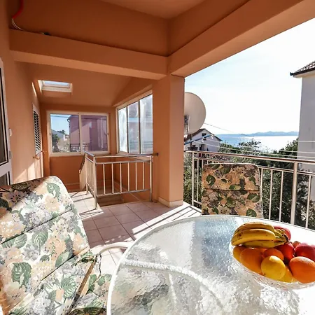 Apartament Coco With Heated Pool Kožino