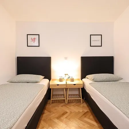 Coco With Heated Pool *