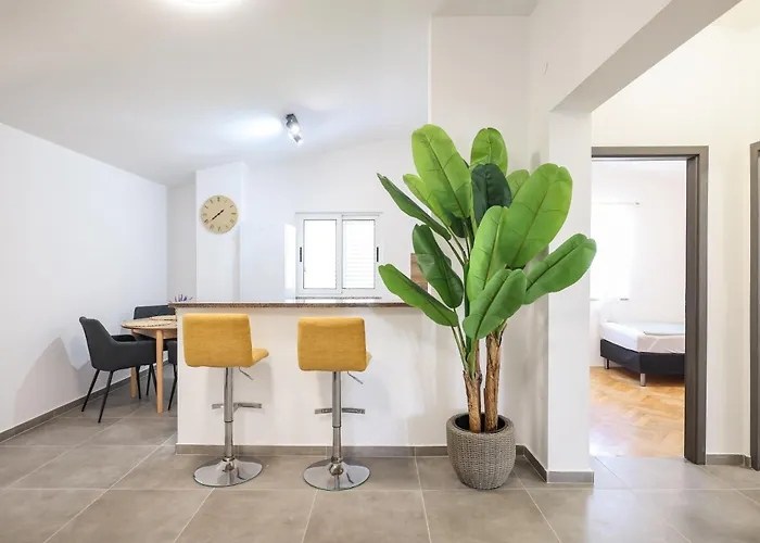 Villa Coco With Heated Pool 아파트 Kožino