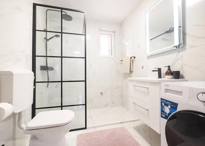 Coco With Heated Pool *